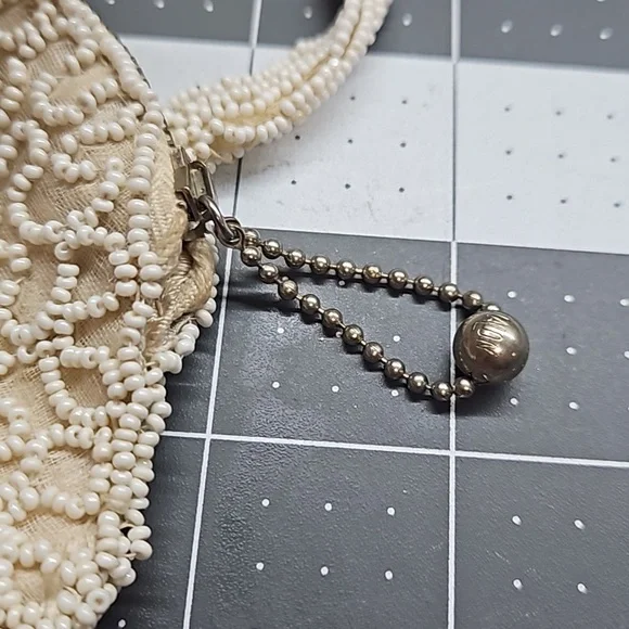 Vintage evening bag handmade from Bulgaria with mirror - Picture 10 of 12